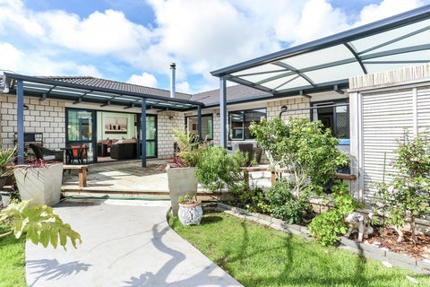 14 McCall Drive, Waiuku, Waiuku