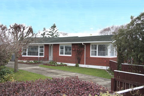 41 Abraham Crescent, Milson, Palmerston North