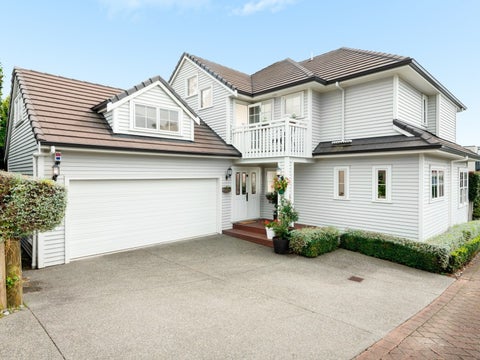 24 Seaview Road, Otumoetai, Tauranga
