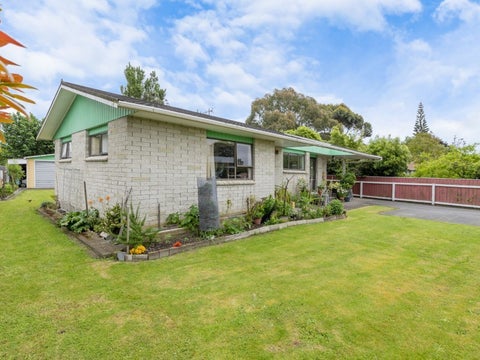 73A Kirk Street, Otaki
