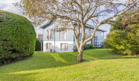 1 Alaunia Place, Lynfield, Auckland