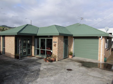 1A Main Road, Tawa, Wellington