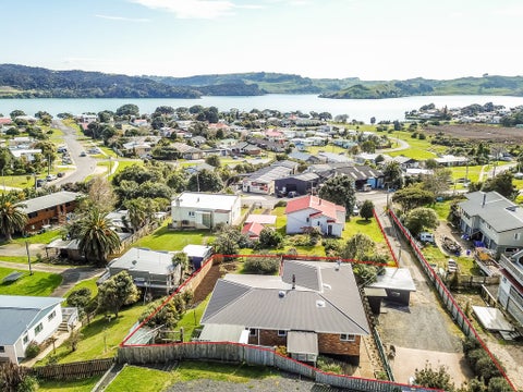 7 Park Drive, Raglan, Raglan
