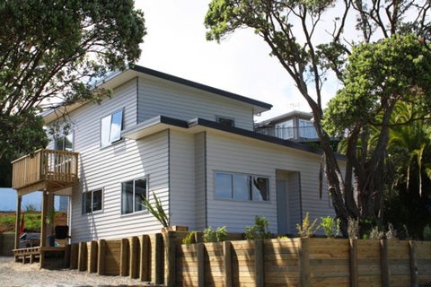 39 Long Street, Raglan, Raglan
