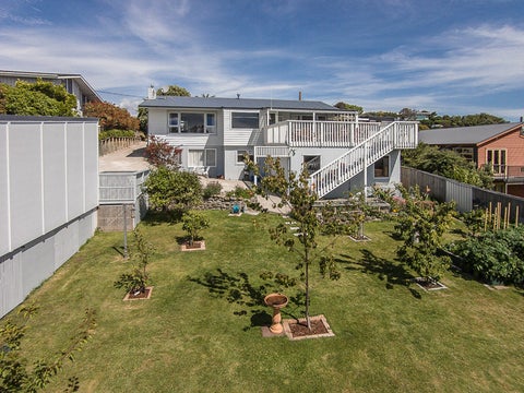 5 Kawau Grove, Waikanae Beach, Waikanae