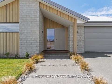 41 Lakeland Avenue, Twizel