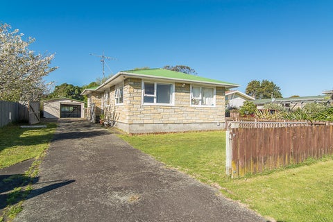 89 Donovan Road, Paraparaumu Beach, Paraparaumu