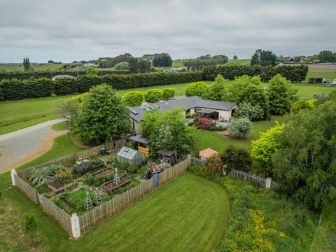 57 Rockdale Road, Fairview