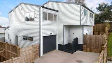 4 Kearney Place, Massey, Auckland