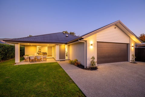 27A Collins Road, Richmond