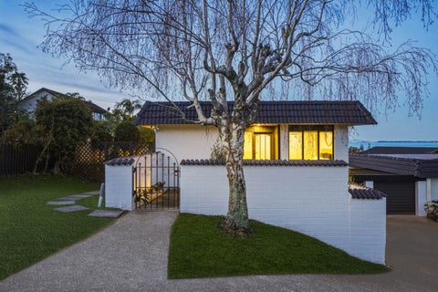 1/29 Aberdeen Road, Castor Bay, Auckland