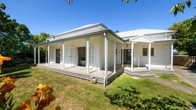 31 Dunk Place, Milson, Palmerston North