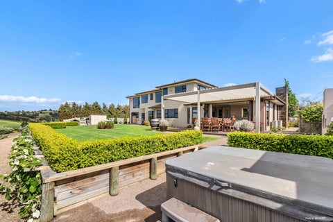 74 Chateau Rise, Flat Bush, Auckland