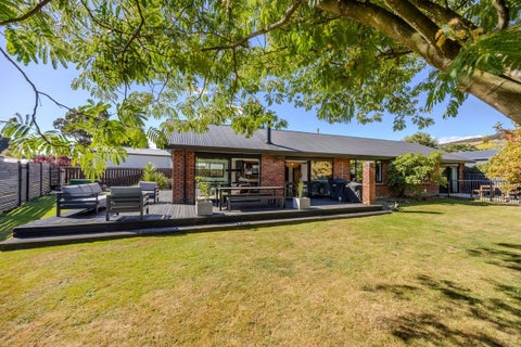 13 Aeolus Place, Wanaka