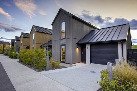 9 McGibbon Lane, Jacks Point, Queenstown