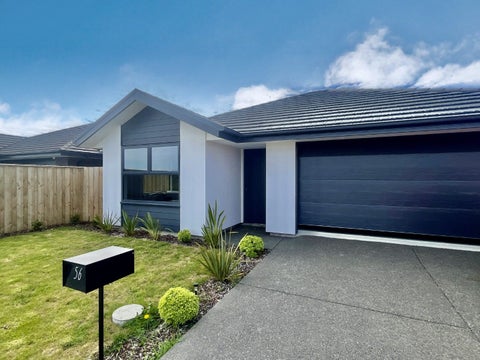 56 Crossley Avenue, Woodend, Woodend