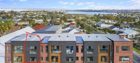 7/1B Egremont Street, Belmont, Auckland