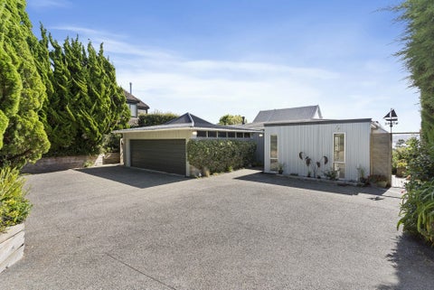242 Hurstmere Road, Takapuna, Auckland