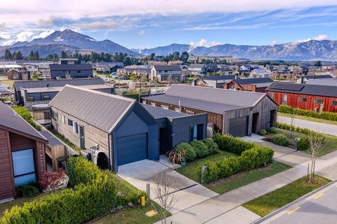 52 Obelisk Street, Wanaka