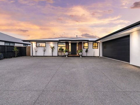 10 Verdeco Boulevard, Lincoln, Lincoln