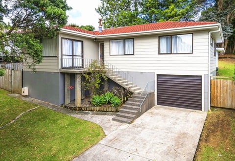 55 Oaktree Avenue, Browns Bay, Auckland