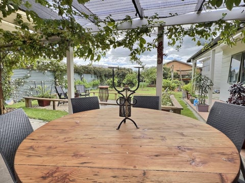 1306A Jellicoe Street, Mayfair, Hastings