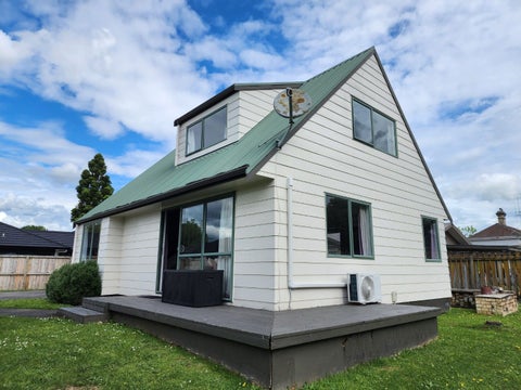 140A Rifle Range Road, Dinsdale, Hamilton