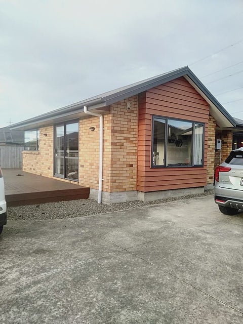 187 Pacific Drive, Fitzherbert, Palmerston North