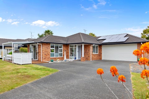 65 Carrington Drive, Papamoa Beach, Papamoa