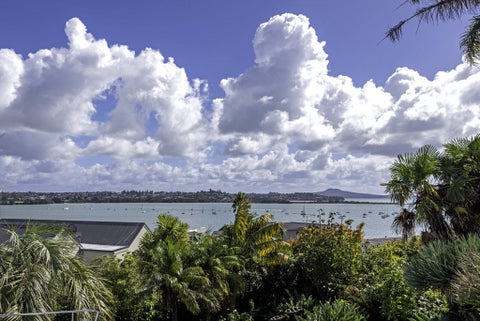 14 Eclipse Place, Half Moon Bay, Auckland