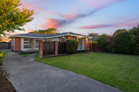 27 Liverton Crescent, Bishopdale, Christchurch