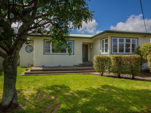 26 Te Rauparaha Street, Otaki