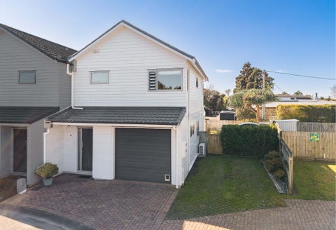 4/103 Swanson Road, Henderson, Auckland