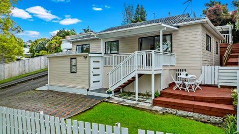 1/51 Vandeleur Avenue, Birkdale, Auckland