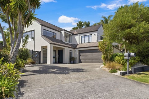 32 Byblos Place, The Gardens, Auckland