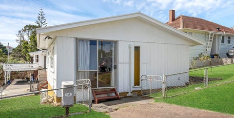 1A Holbrook Street, Avondale, Auckland