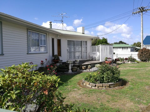 7 Hardie Grove, Featherston