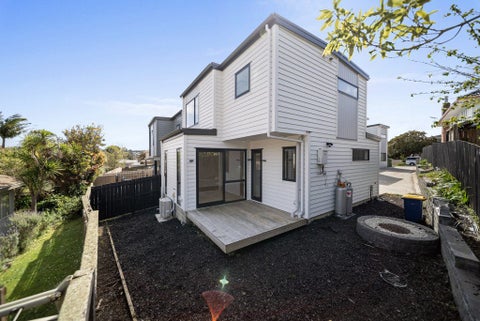 44C Blakeborough Drive, Forrest Hill, Auckland