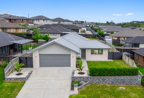 21 Peter Bourne Drive, Pokeno