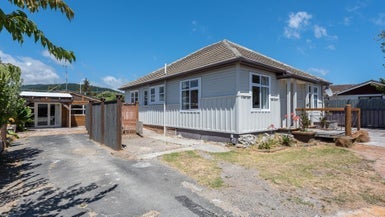 5 Linwood Drive, Paraparaumu