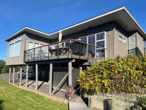 6 Waikowhai Place, Raglan, Raglan