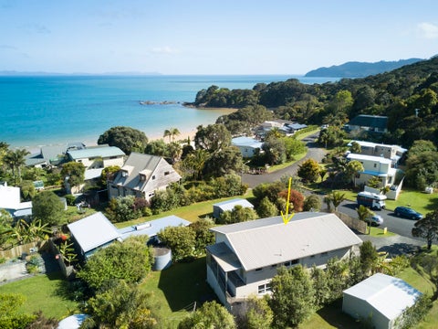6 Braemar Avenue, Coopers Beach, Coopers Beach