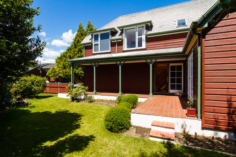 14 De Menech Grove, Avalon, Lower Hutt