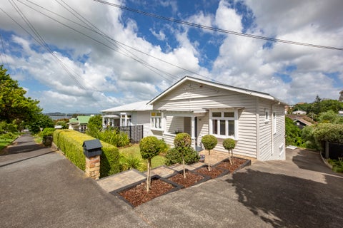 54 Quadrant Road, Onehunga, Auckland