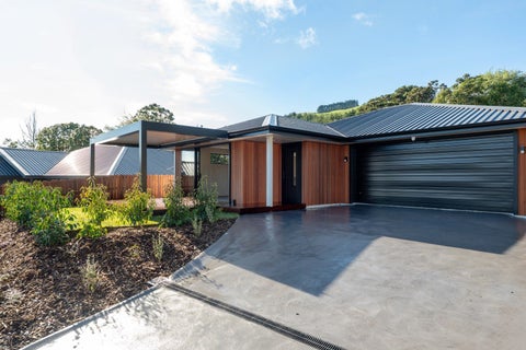 11 Blackhawk Close, Kinloch, Kinloch