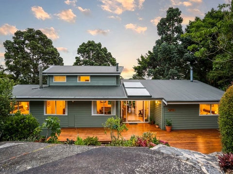 571 South Titirangi Road, Titirangi, Auckland