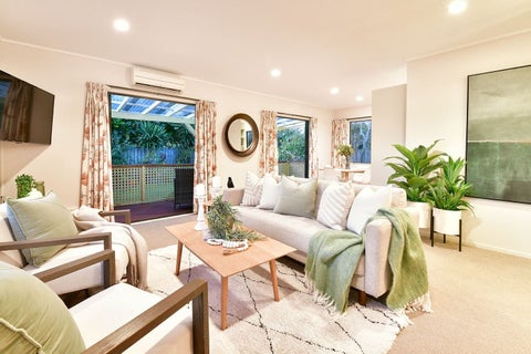 5A Lillian Place, Orewa, Orewa