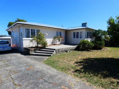 16 Mail Avenue, Weymouth, Auckland