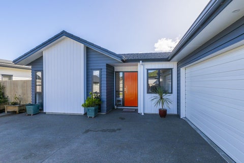 17 Teiaroa Street, Waikanae