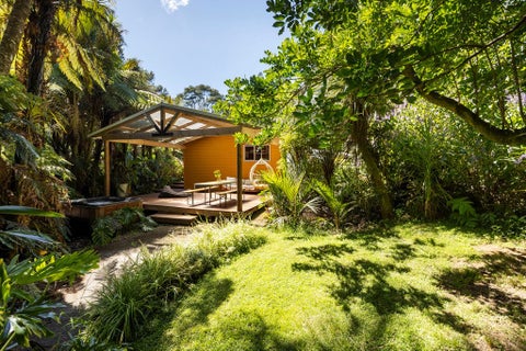 26 Sylvan Valley Avenue, Titirangi, Auckland